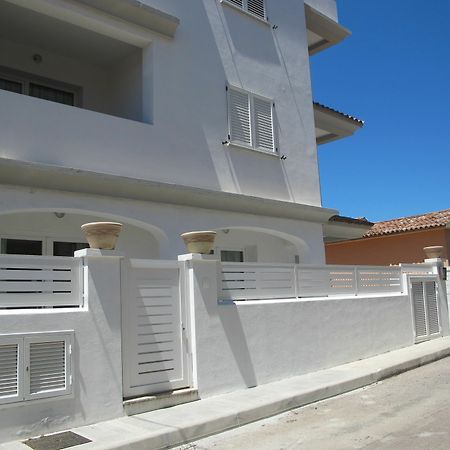 Guest House Suite Όλμπια Εξωτερικό φωτογραφία