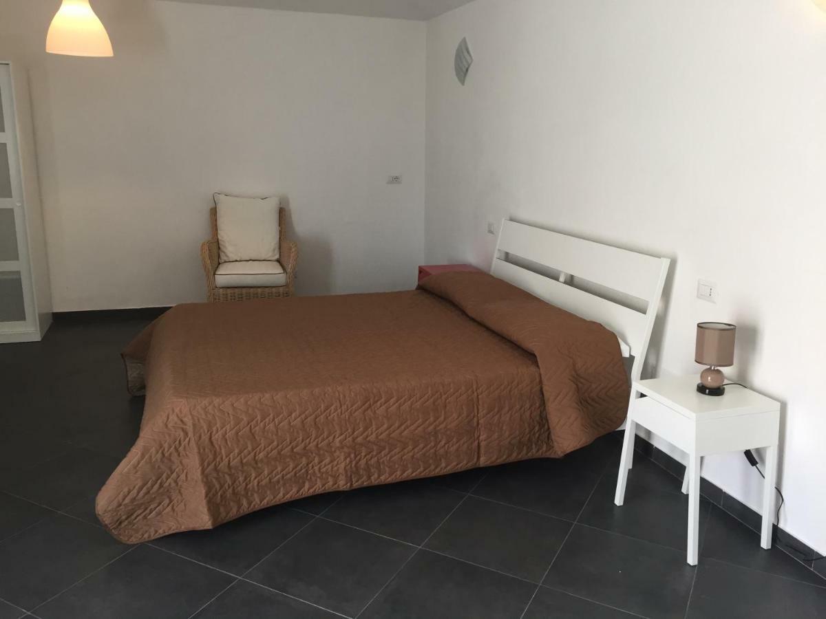 Guest House Suite Όλμπια Εξωτερικό φωτογραφία